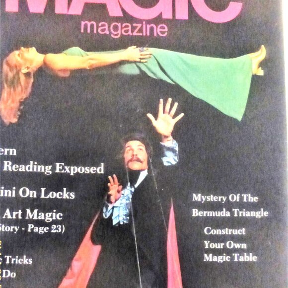 1975 Houdini's Magic Magazine Magician Book Houdini Magic Tricks Mind Reading - Picture 1 of 7